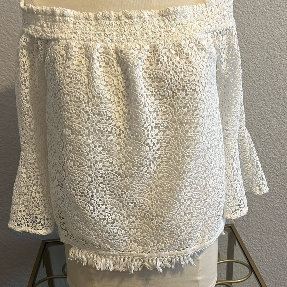KAARI Blue White Eyelet Lace Off the Shoulder Top Sz L